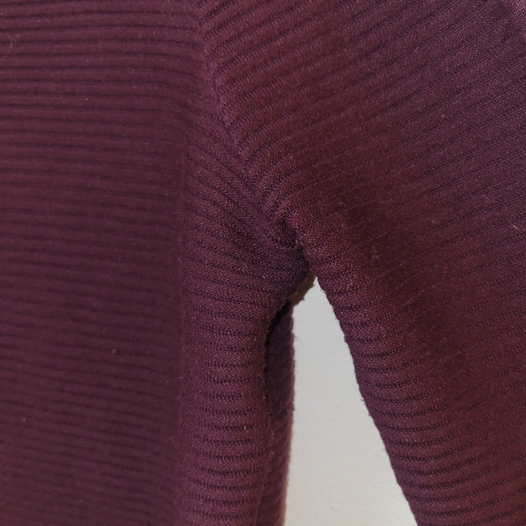Cyrus Burgundy Ribbed Textured Sweater - Picture 7 of 15